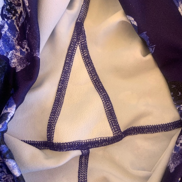 Lole Cropped Leggings - Picture 8 of 8